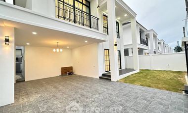 For sale 4 bed house in Sattahip, Chonburi