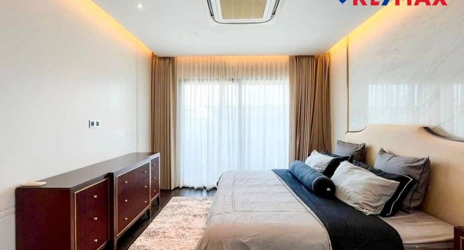 For sale 4 bedrooms house in Mueang Chon Buri, Chonburi