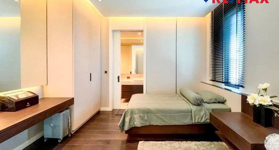 For sale 4 bedrooms house in Mueang Chon Buri, Chonburi