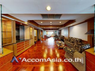 For rent 4 bed condo in Khlong Toei, Bangkok
