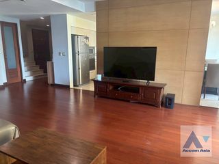 For rent 3 Beds condo in Pathum Wan, Bangkok
