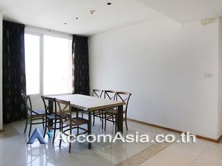 For rent 3 Beds condo in Sathon, Bangkok