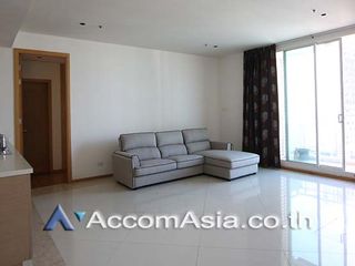 For rent 3 Beds condo in Sathon, Bangkok