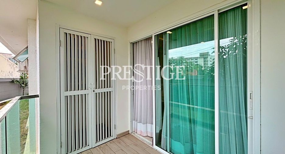 For sale 1 bed condo in Bang Lamung, Chonburi