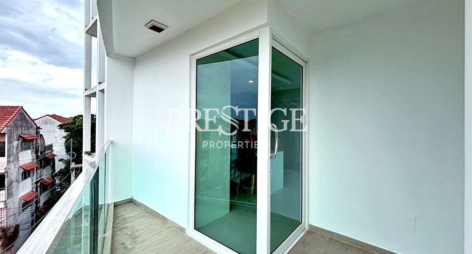 For sale 1 bed condo in Bang Lamung, Chonburi