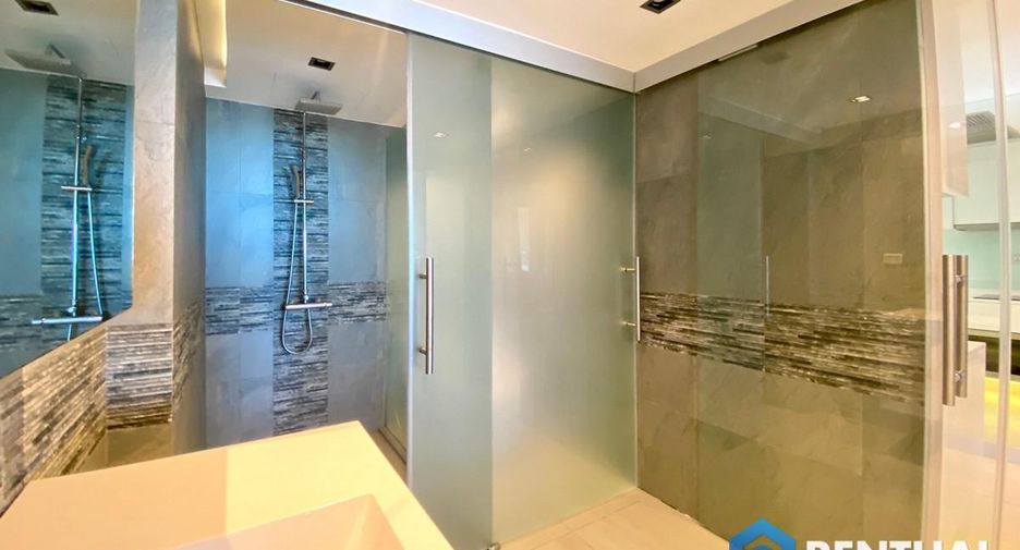 For sale 1 bed condo in Pratumnak, Pattaya