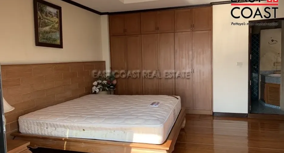 À louer et à vendre 3 chambres condo à Na Jomtien, Pattaya