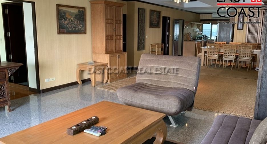 出售 和 出租 3 卧室 公寓 在 Sattahip, Chon Buri