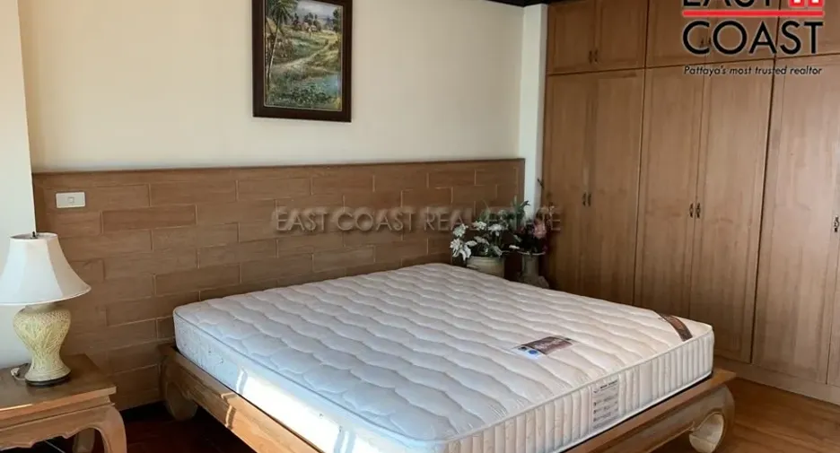À louer et à vendre 3 chambres condo à Na Jomtien, Pattaya