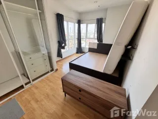 For rent 2 Beds condo in Thon Buri, Bangkok