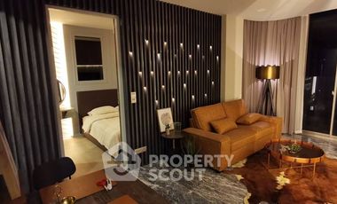 For rent 2 bed condo in Watthana, Bangkok