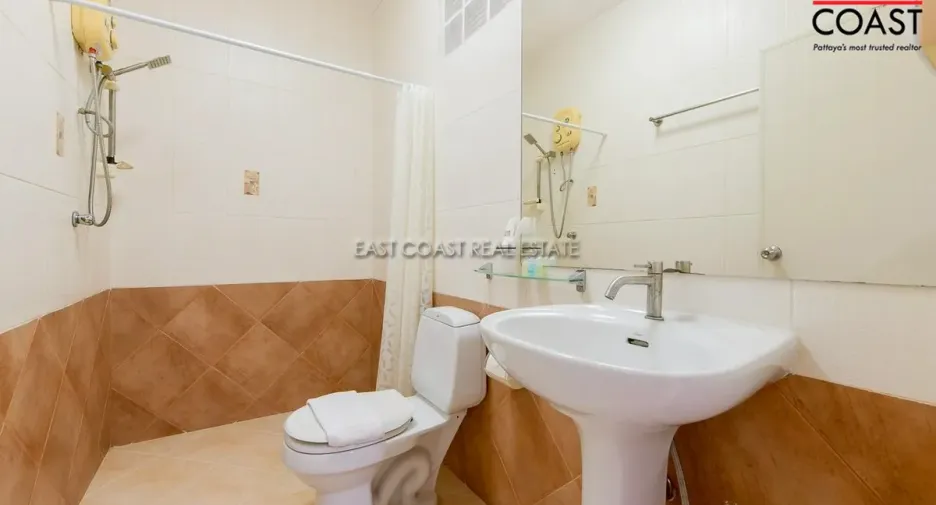 For sale retail Space in Bang Lamung, Chonburi