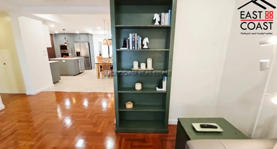 For sale 3 bedrooms condo in Bang Lamung, Chonburi