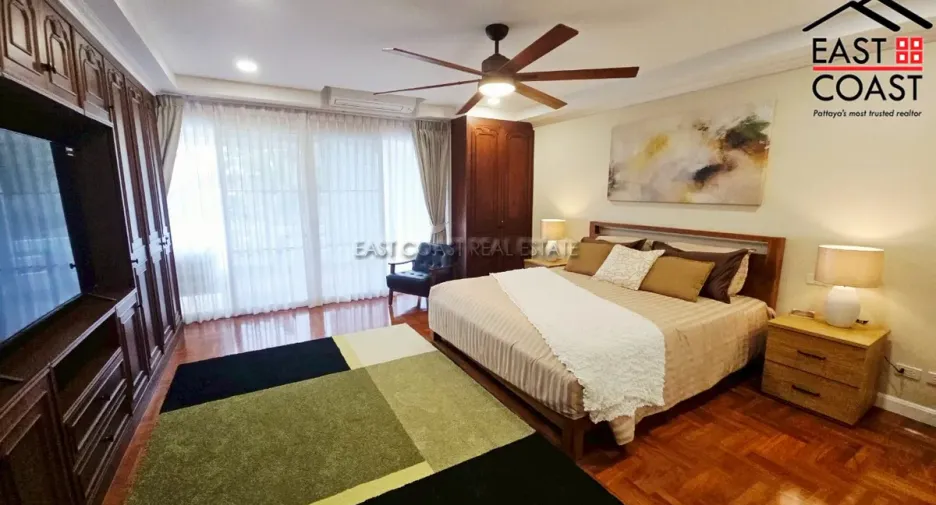 For sale 3 bedrooms condo in Bang Lamung, Chonburi