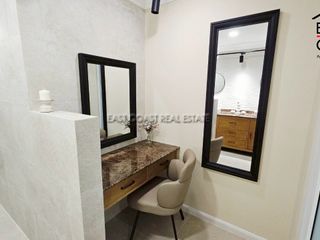 For sale 3 Beds condo in Bang Lamung, Chonburi