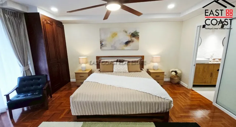 For sale 3 bedrooms condo in Bang Lamung, Chonburi