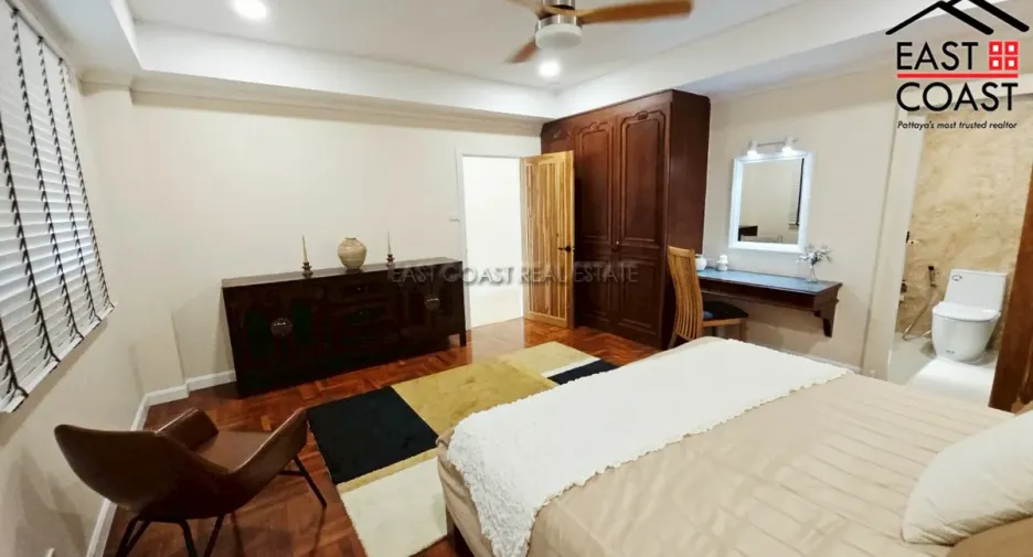 For sale 3 bedrooms condo in Bang Lamung, Chonburi