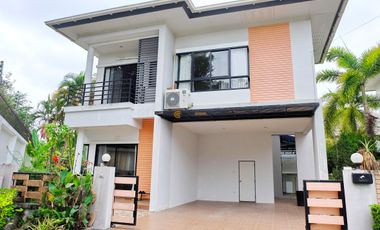 For rent and for sale 3 bedrooms house in Bang Lamung, Chonburi