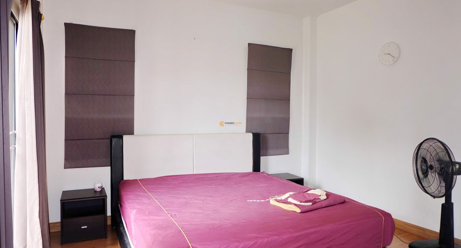 For rent そして for sale 3 ベッドルーム house in Bang Lamung, Chonburi