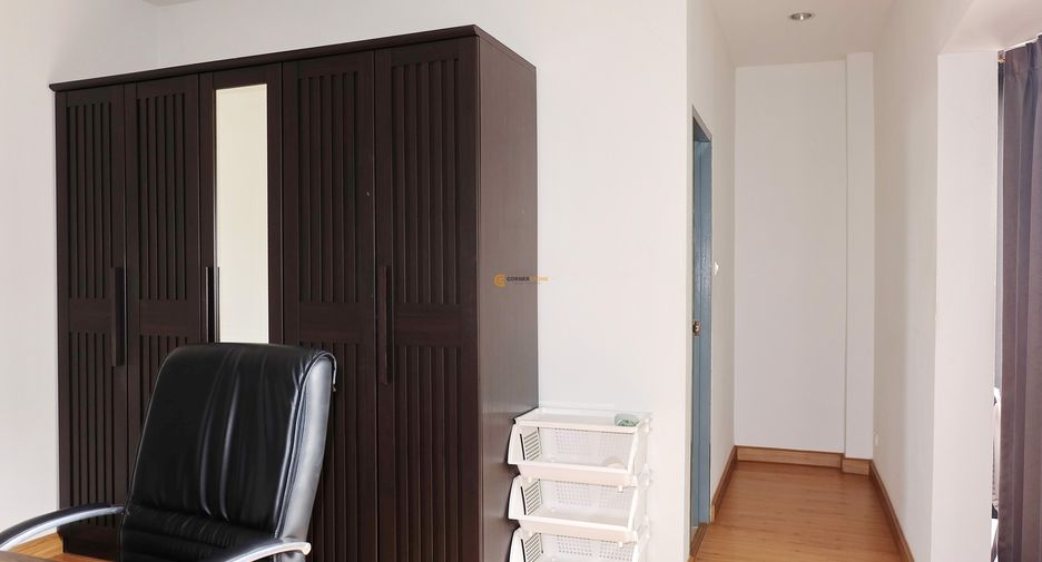 For rent そして for sale 3 ベッドルーム house in Bang Lamung, Chonburi