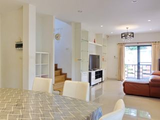 Haus zur Miete und zum Kauf mit 3 Zimmer in Bang Lamung, Chonburi