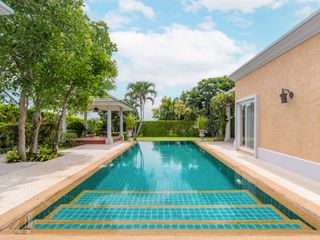 For rent 3 Beds villa in Bang Lamung, Chonburi