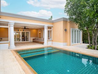 For rent 3 Beds villa in Bang Lamung, Chonburi