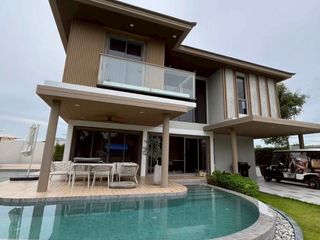 For rent 4 Beds villa in Bang Lamung, Chonburi