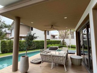 For rent 4 Beds villa in Bang Lamung, Chonburi