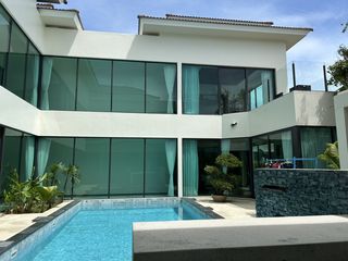 For rent 4 Beds villa in Bang Lamung, Chonburi
