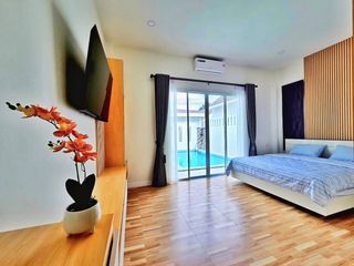 For rent 3 Beds villa in Bang Lamung, Chonburi