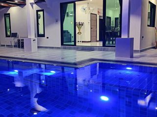 For rent 3 Beds villa in Bang Lamung, Chonburi
