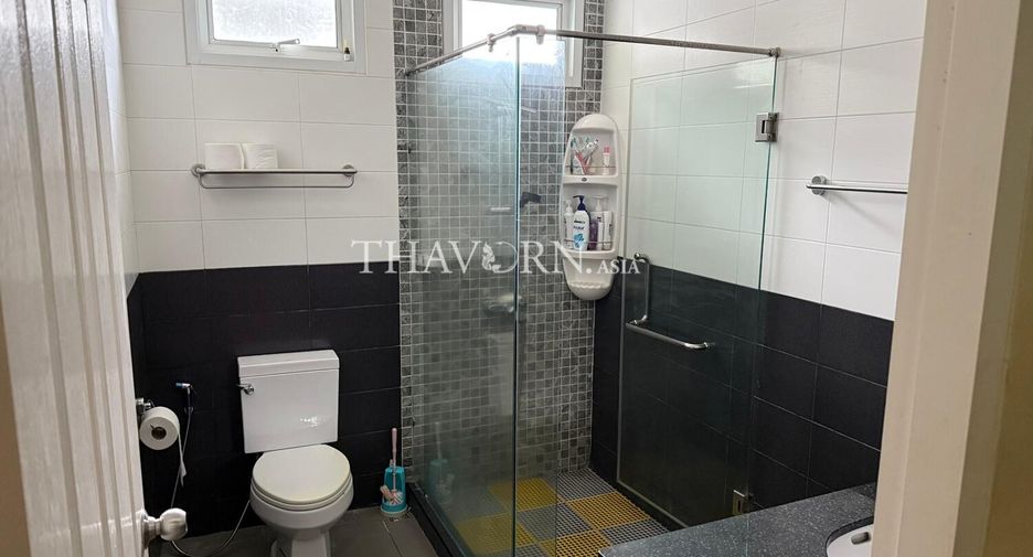 For sale 3 bedrooms house in Bang Lamung, Chonburi