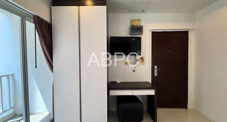 À louer et à vendre 1 chambre condo à Bang Lamung, Chonburi