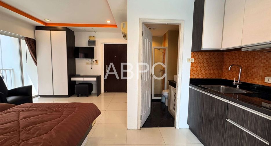 À louer et à vendre 1 chambre condo à Bang Lamung, Chonburi