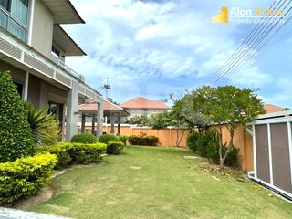 Haus zur Miete mit 4 Zimmer in Bang Lamung, Chonburi