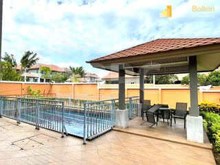 Haus zur Miete mit 4 Zimmer in Bang Lamung, Chonburi