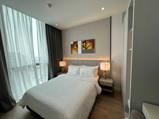 Condo en alquiler de 3 habitaciones en Sathon, Bangkok