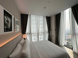 Condo en alquiler de 3 habitaciones en Sathon, Bangkok
