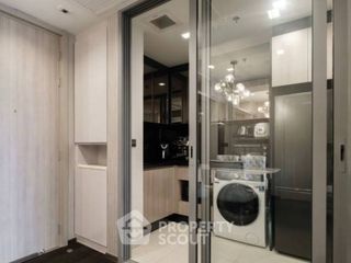 For sale 2 bed condo in Pathum Wan, Bangkok