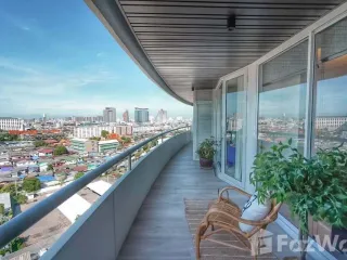 For rent 2 Beds condo in Bang Phlat, Bangkok