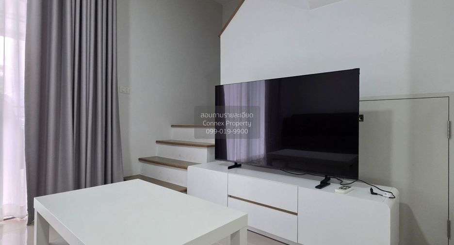 For rent 3 bedrooms townhouse in Bang Phli, Samut Prakan