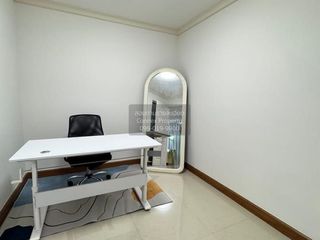 For rent 1 bed condo in Phaya Thai, Bangkok