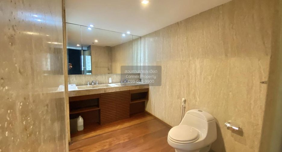 Condo en alquiler de 3 habitaciones en Watthana, Bangkok