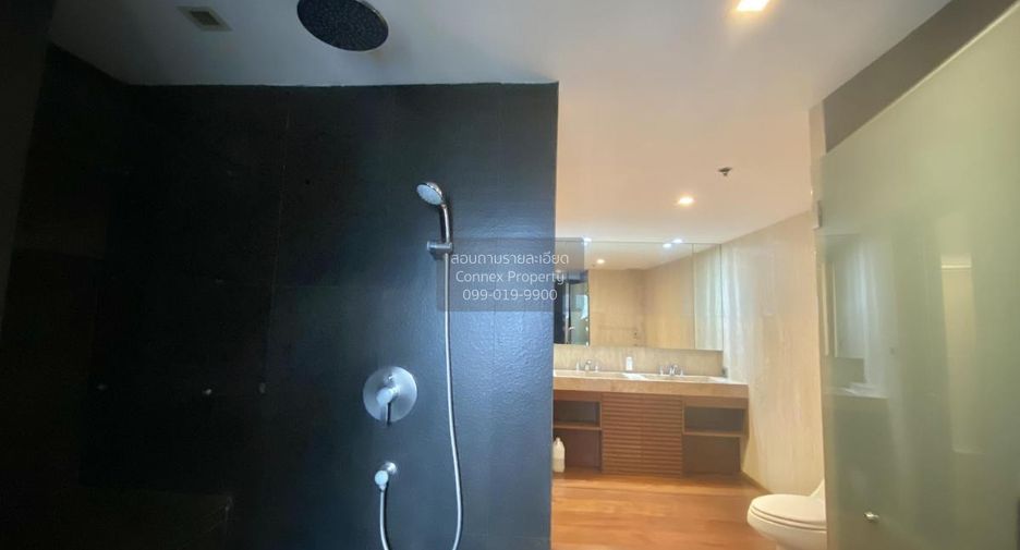 Condo en alquiler de 3 habitaciones en Watthana, Bangkok