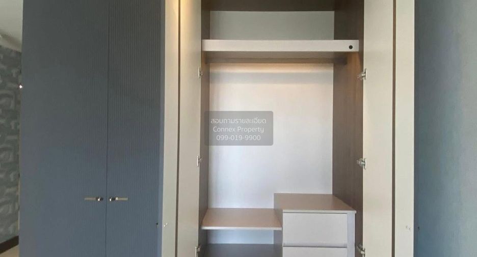 Condo en alquiler de 3 habitaciones en Watthana, Bangkok