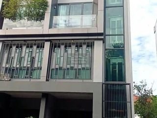 For rent 3 bedrooms townhouse in Don Mueang, Bangkok