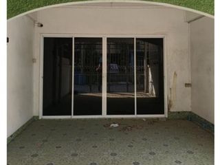 For sale 4 bed townhouse in Sam Phran, Nakhon Pathom