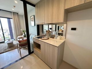出售 1 卧室 公寓 在 Khlong San, 曼谷