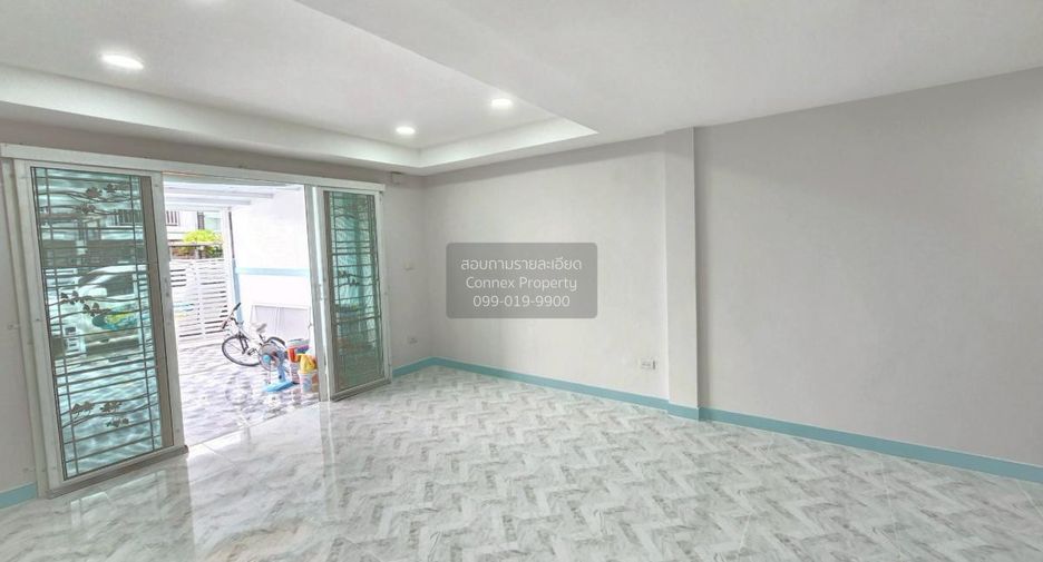 Reihenhaus zum Kauf mit 2 Zimmer in Khan Na Yao, Bangkok